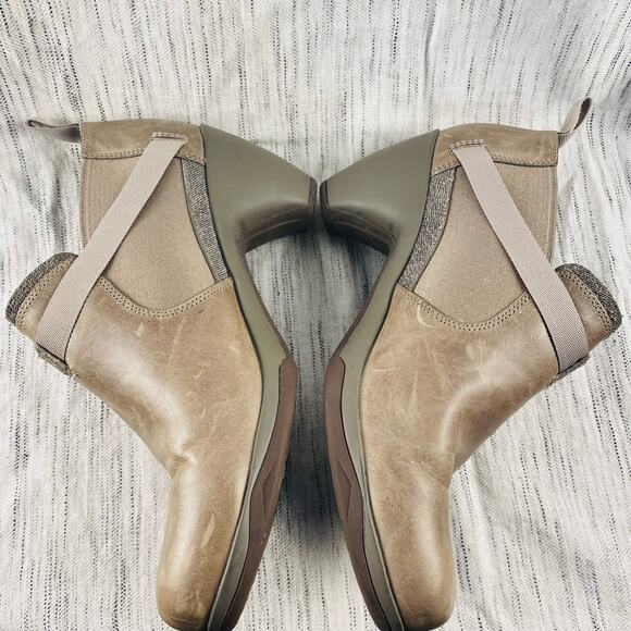 Merrell Evera Rush Aluminum Green Gray Heeled Ankle Chelsea Bootie‎ 9 Y2K - Picture 3 of 9